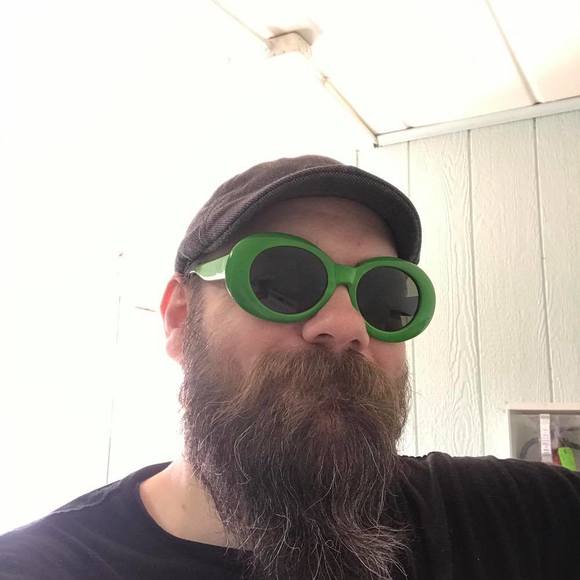 Meet your Posher, Kevin - Picture 1 of 1